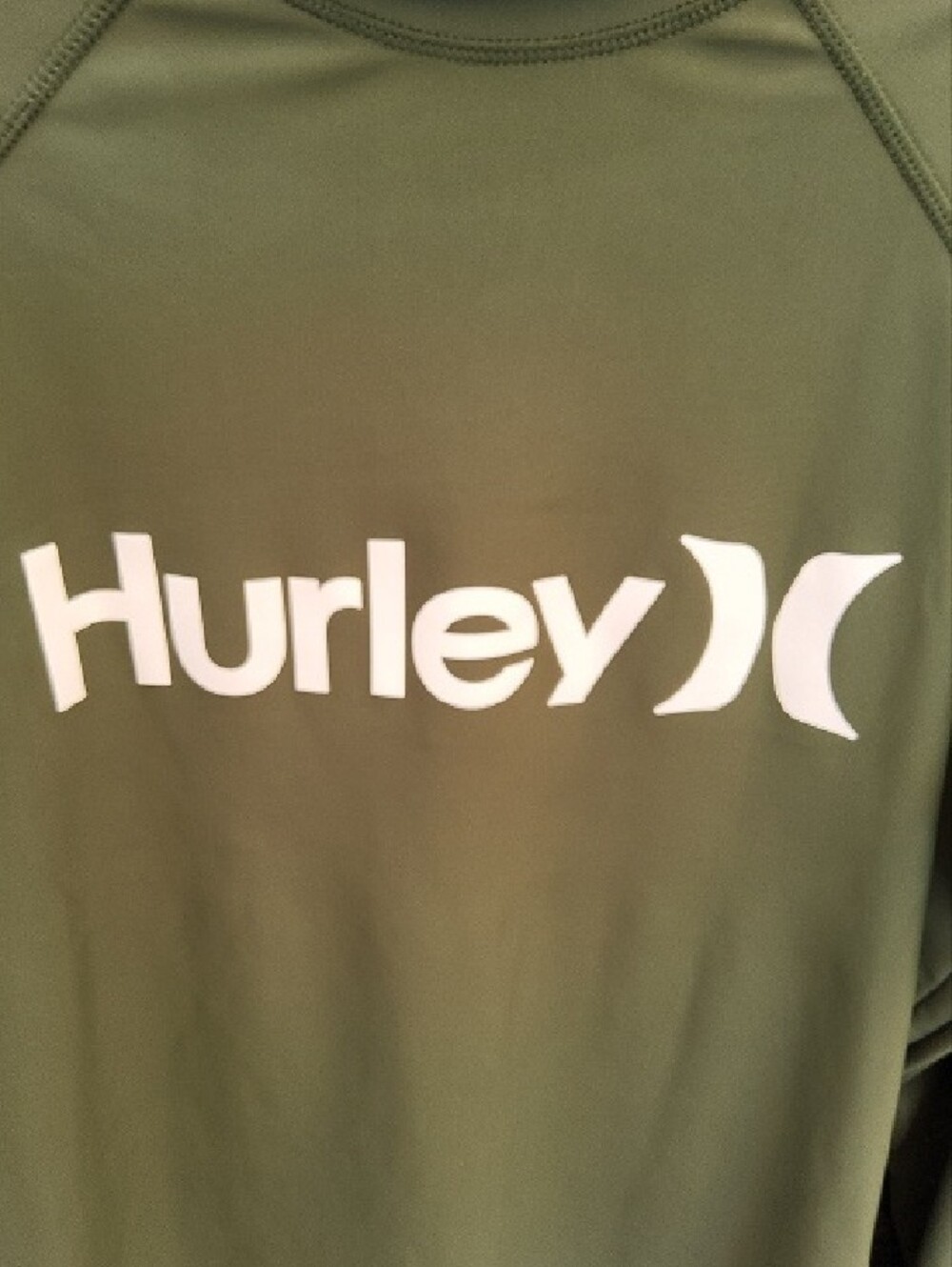 Hurley Green Rashguard Long Sleeved Size 1X - Picture 2 of 8